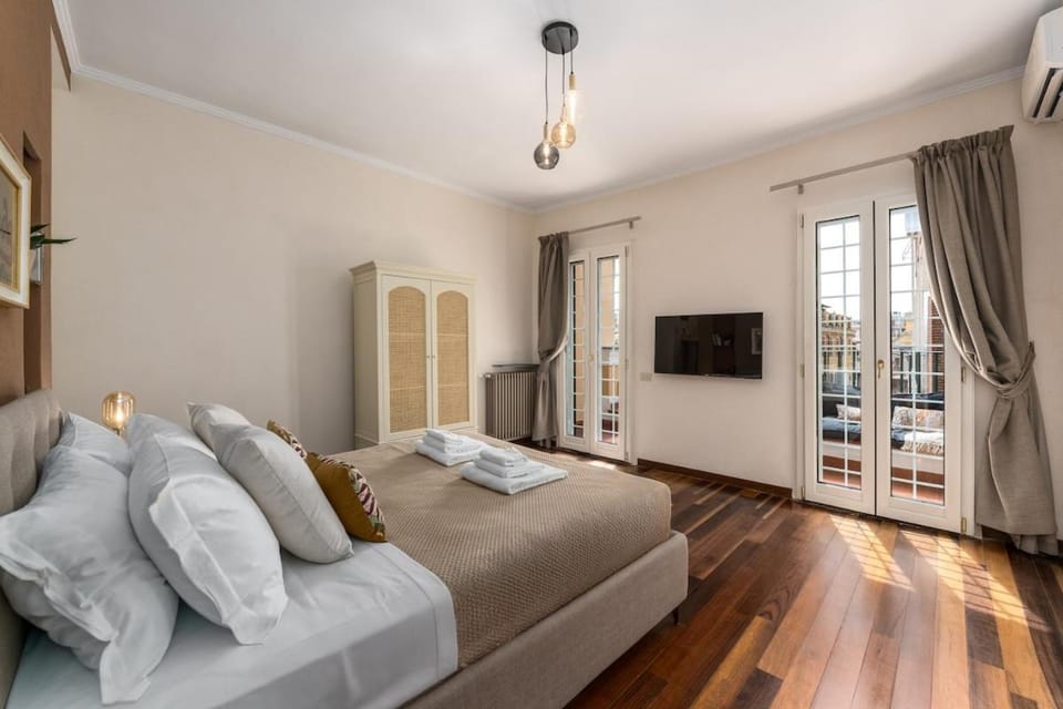 Lungaretta Trastevere Penthouse Mimì & Cocò Home Apartment in Rome