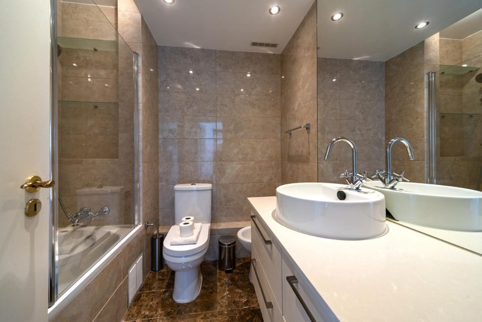 Shower, Toilet, Bathroom, Bath, bidet