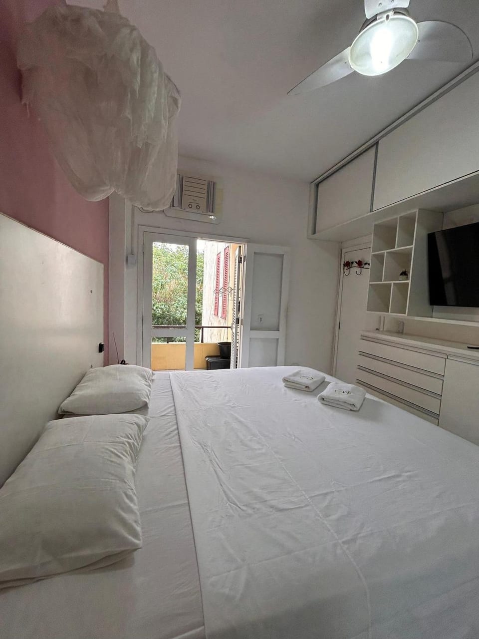 Cozy apartment for up to 6 people in Cabo Frio Apartment in Cabo Frio