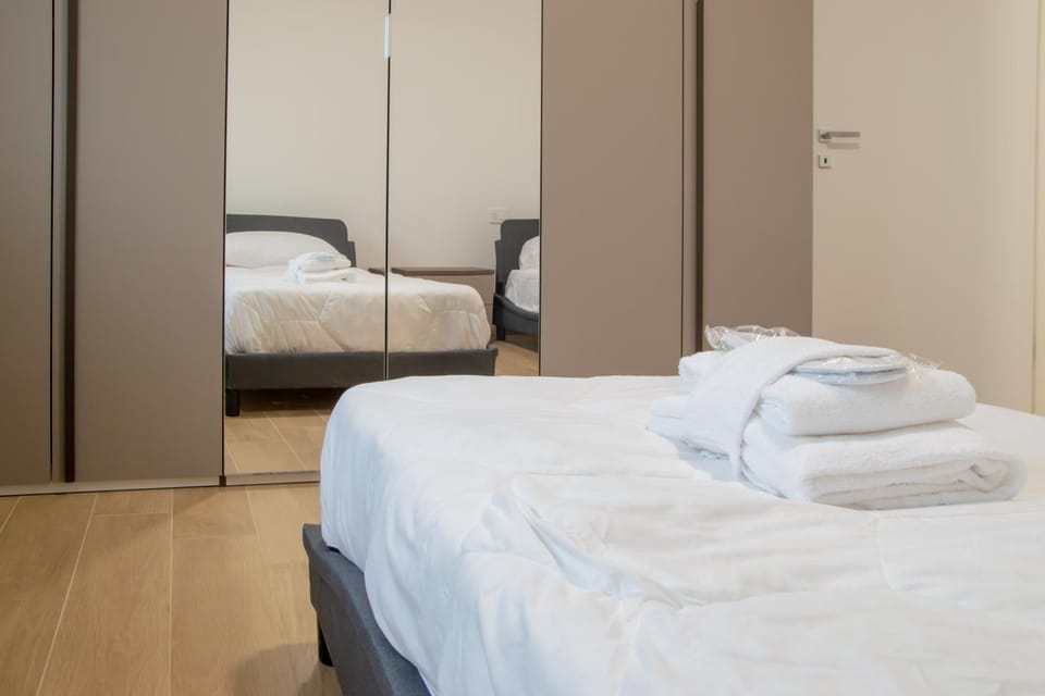 Bed, Photo of the whole room, Bedroom, towels, wardrobe