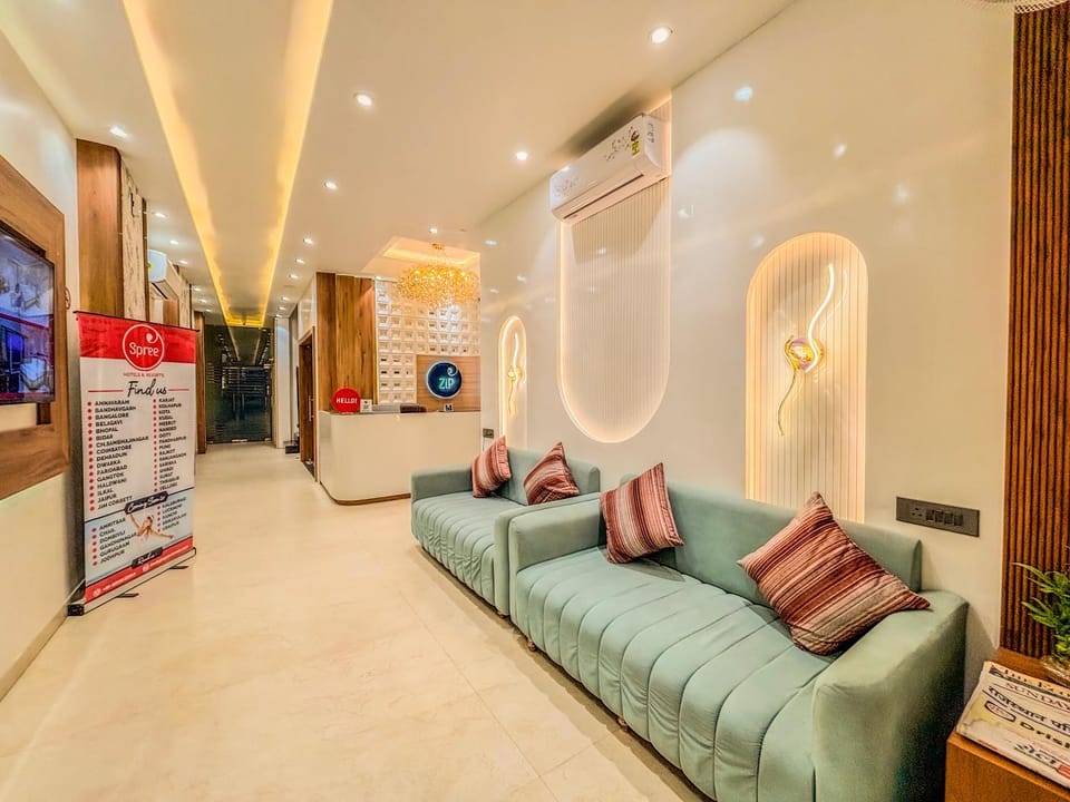 Lobby or reception, Seating area, air conditioner