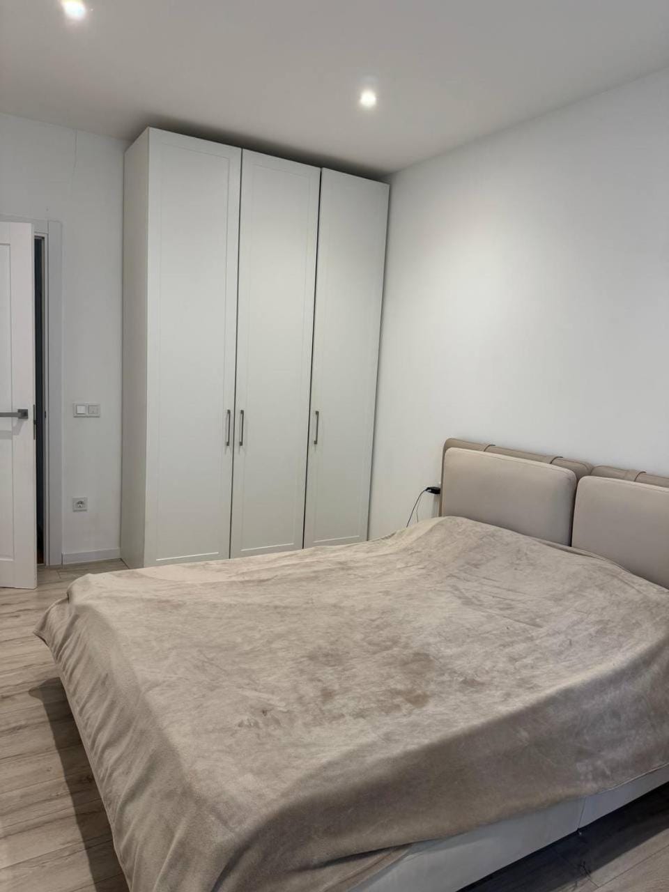 Bed, Bedroom, wardrobe