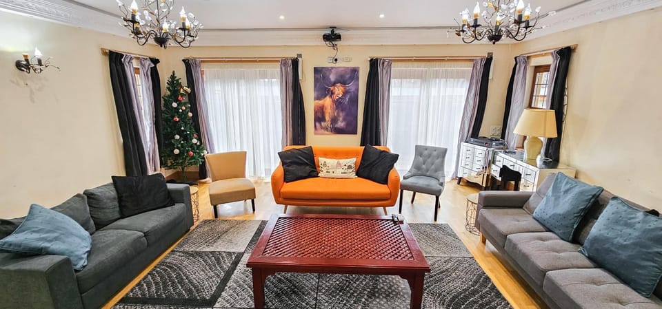 Communal lounge/ TV room, Communal lounge/ TV room, Living room