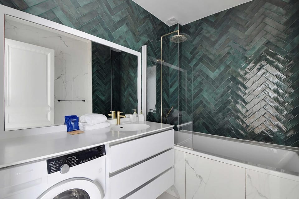 Shower, Bathroom, Bath