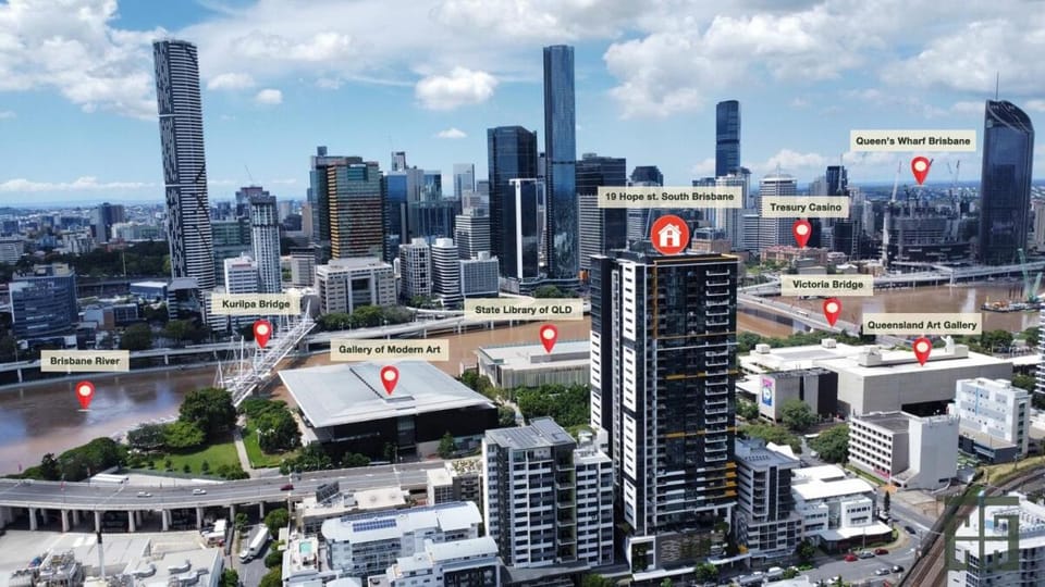 The Cityscape Pad with 2BR, 3-bed & Free Parking Apartment in Brisbane City