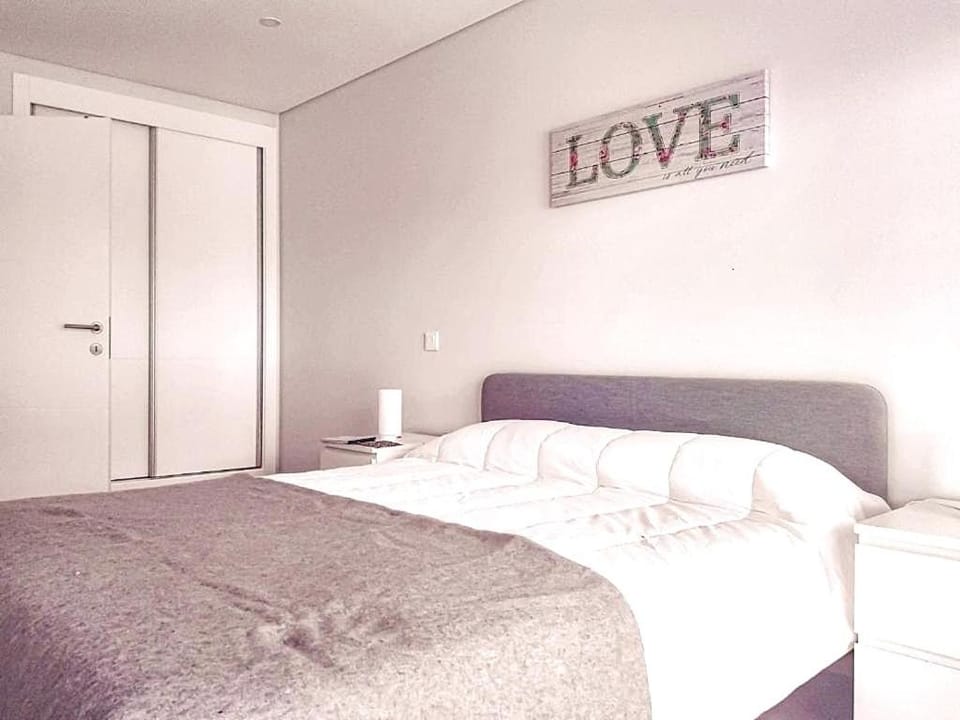 Eanes 22 Beach House Apartment in Monte Gordo