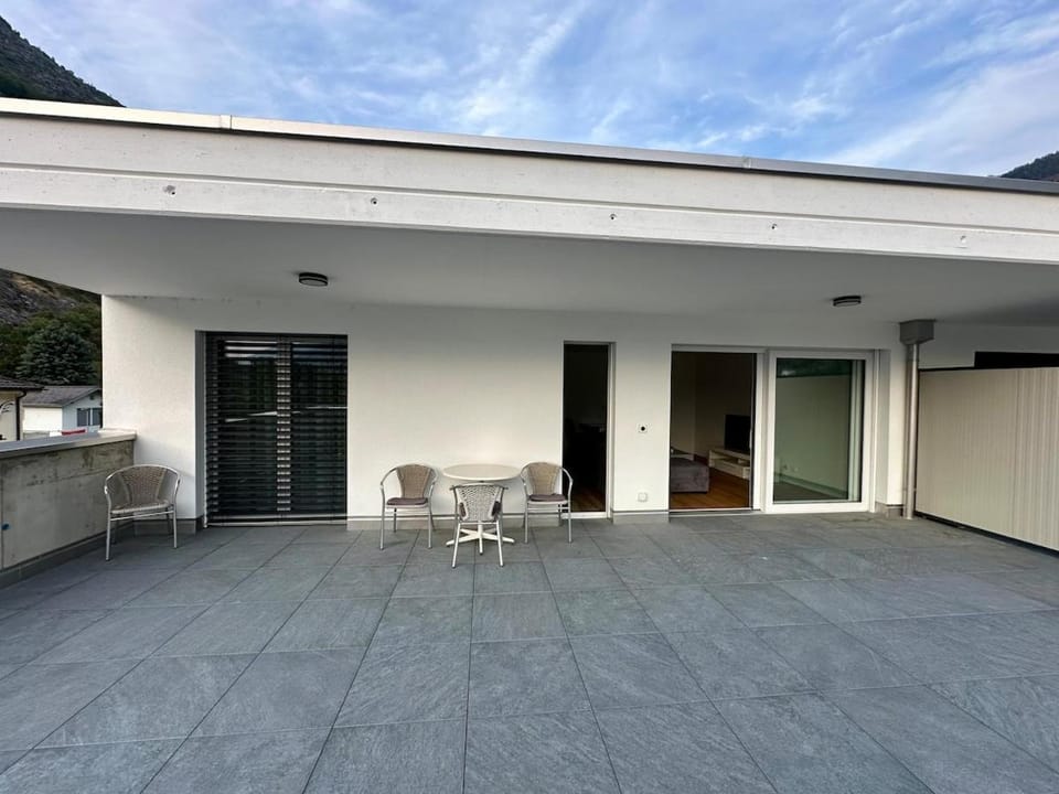 Day, Balcony/Terrace