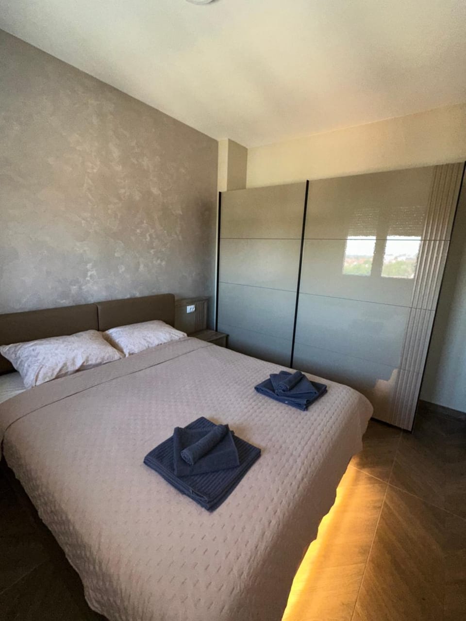 The Wolf Residence Apartment in Vojvodina