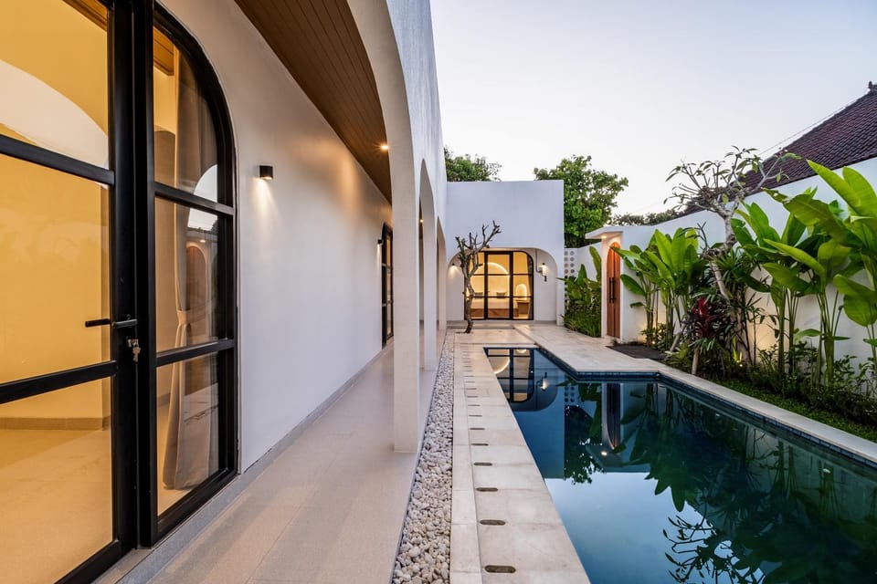 Pool view, Swimming pool