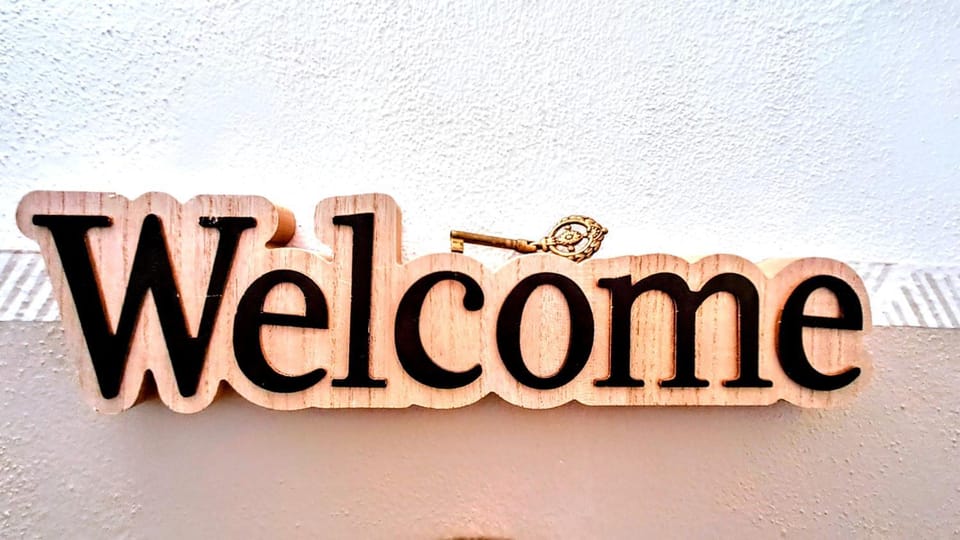 Property logo or sign, Logo/Certificate/Sign, Text overlay, Certificate/Award