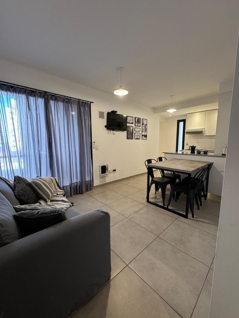 Kitchen or kitchenette, Living room, Dining area, minibar