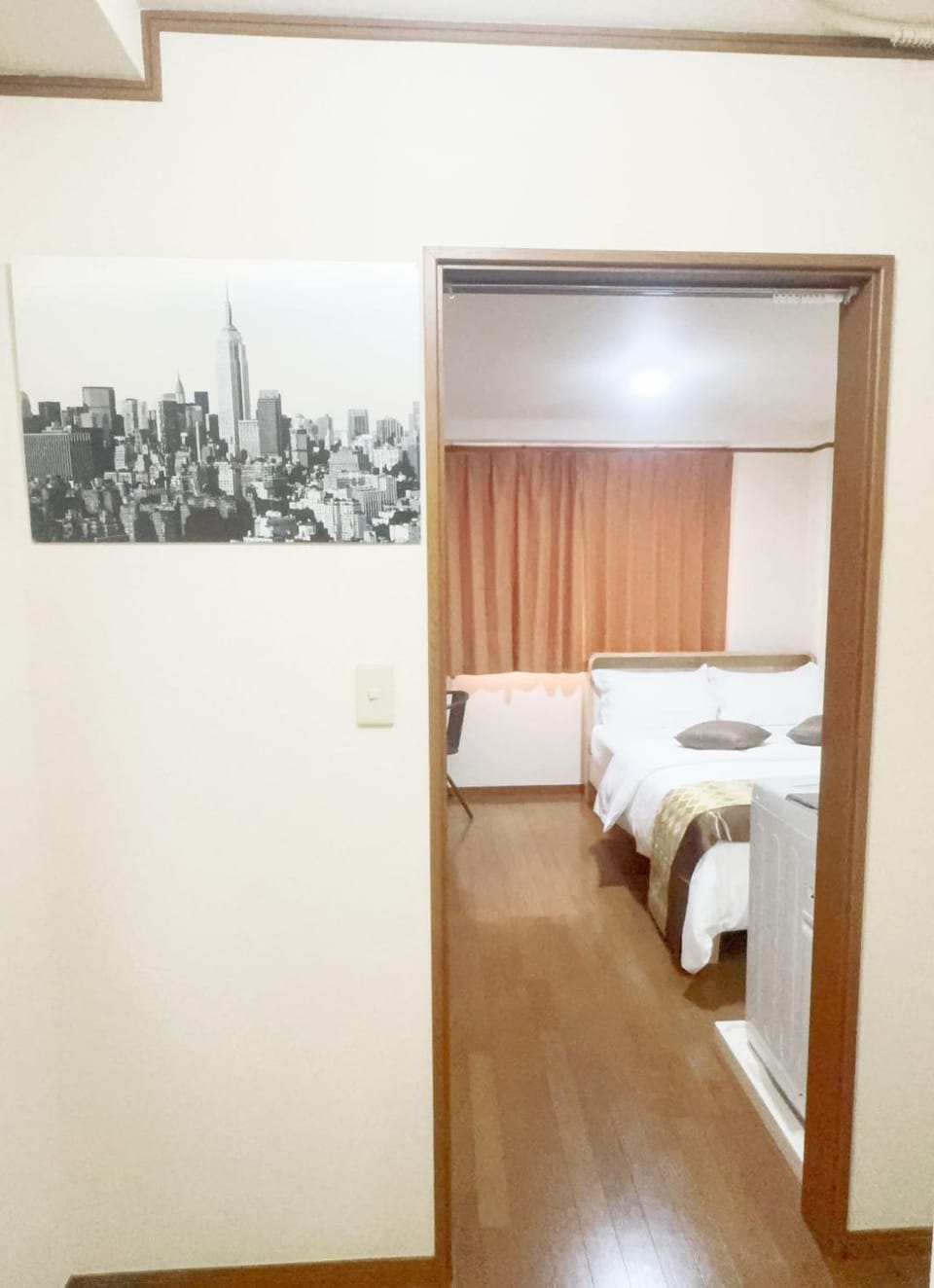 Bed, Photo of the whole room, Bedroom