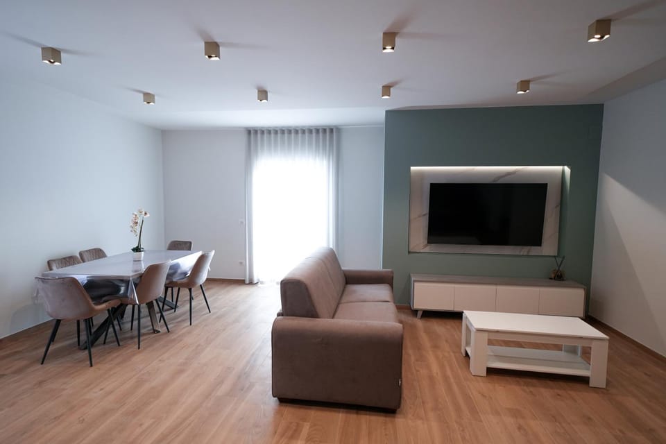 TV and multimedia, Living room