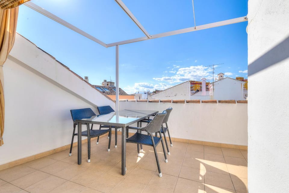 View (from property/room), Balcony/Terrace