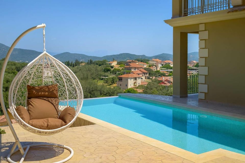 Property building, Mountain view, Swimming pool