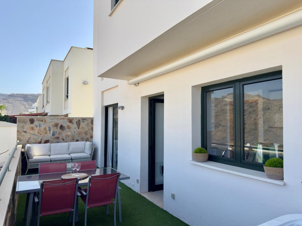 View (from property/room), Balcony/Terrace