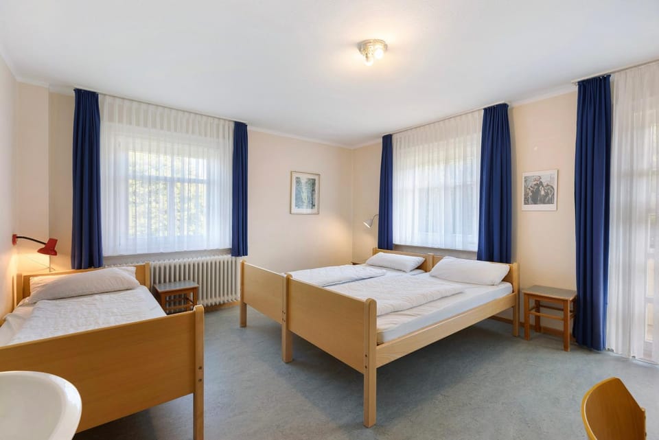 Property building, Living room, Bedroom