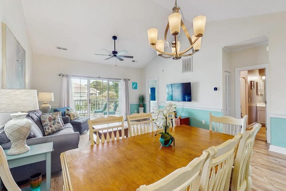 Wild Iris 303 Apartment in Carolina Forest