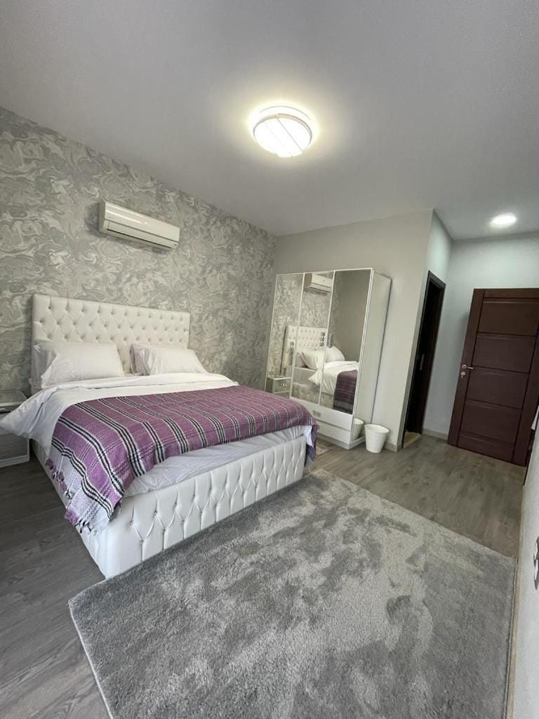 Beverly hills westtown Apartment in Egypt