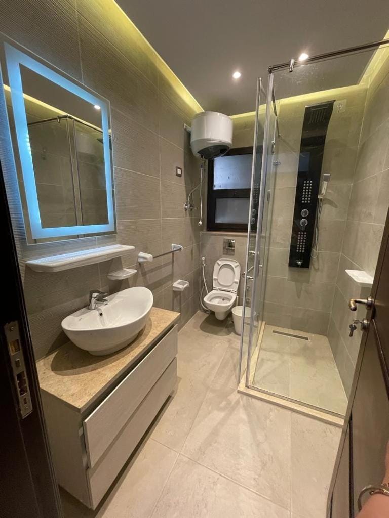 Beverly hills westtown Apartment in Egypt