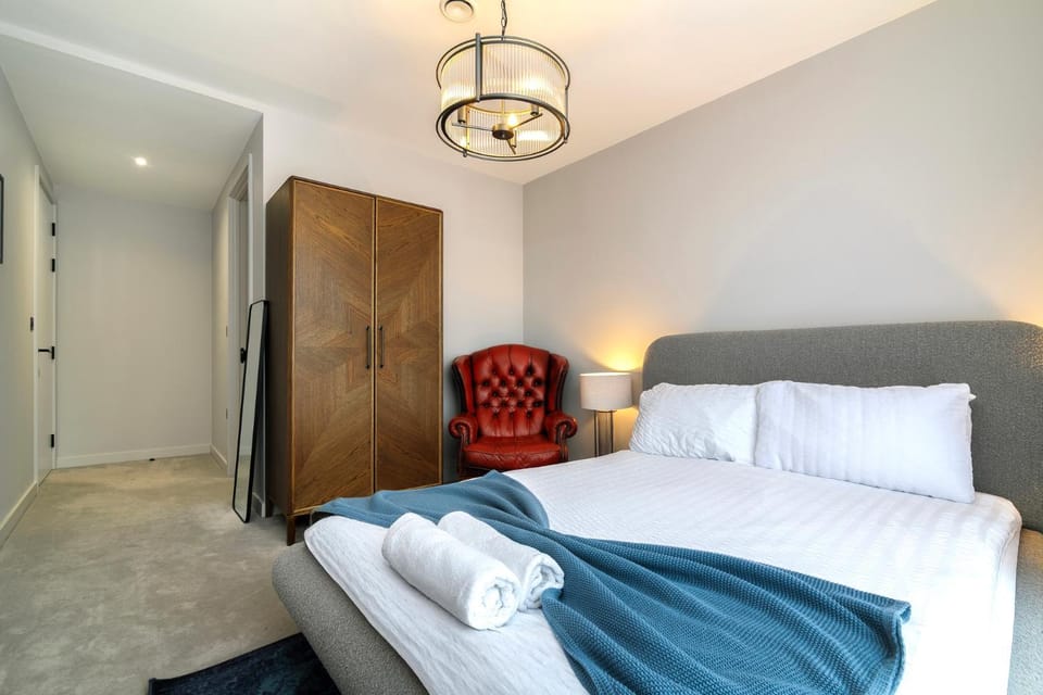 Stylish 2 Bed Apartment Jewellery Quarter Apartment in Birmingham