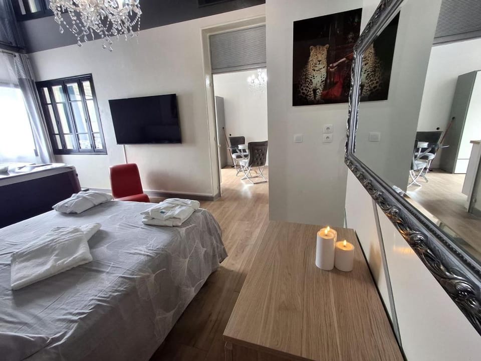 Bed, TV and multimedia, Spa and wellness centre/facilities