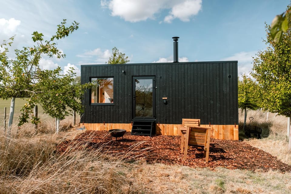 Secluded Cotswolds Off-Grid Cabin NEW Sept 25 Cabin in Cotswold District