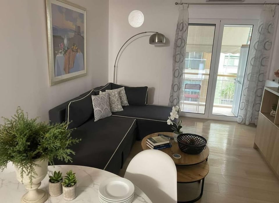 Urban Soul Modern 2BR Retreat in Exarcheia Apartment in Athens