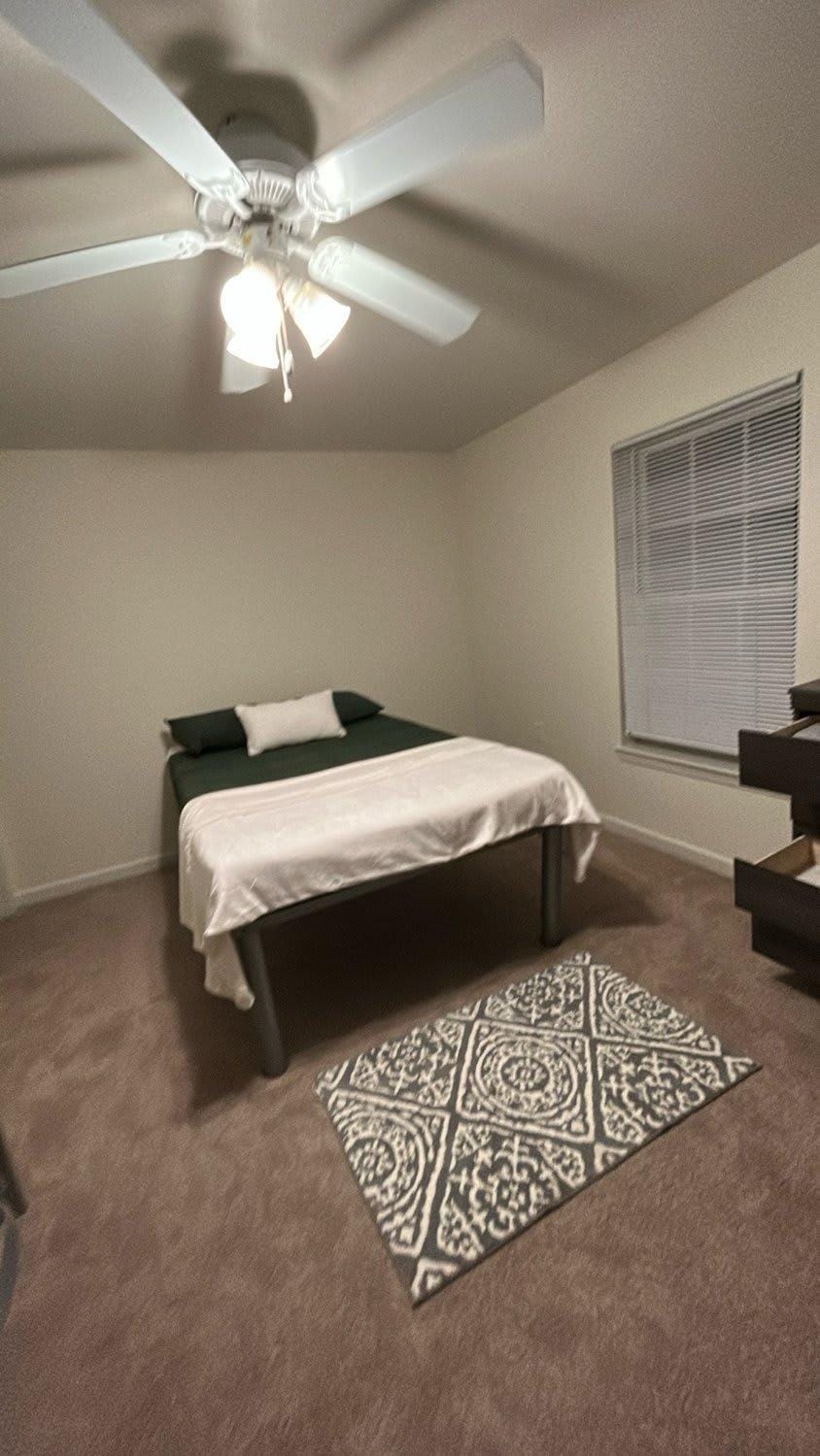 New Modern Comfort with Pool and Clubhouse Apartment in Columbia