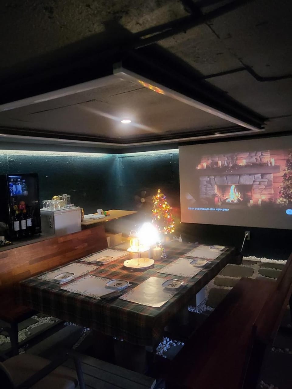 Lounge or bar