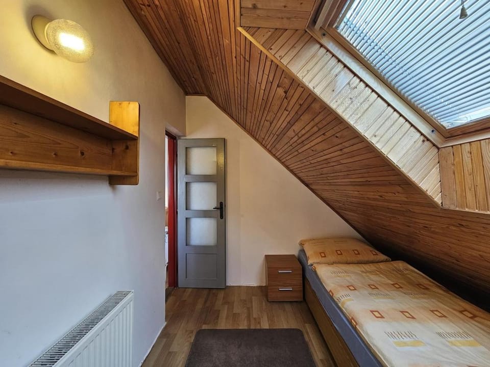 Spacious accommodation by the mountains - 9 beds Apartment in Slovakia