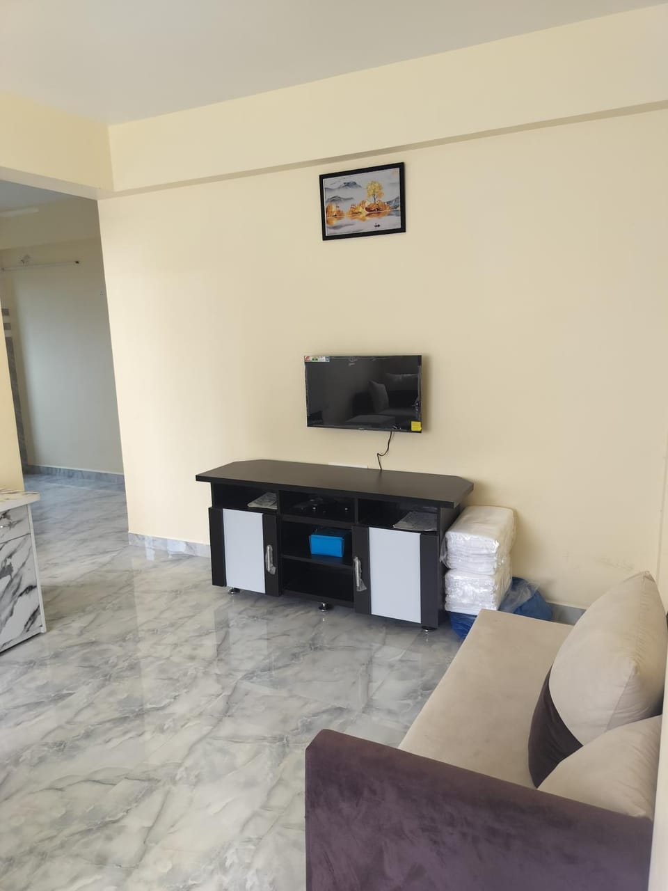 Communal lounge/ TV room, TV and multimedia, Living room, Seating area