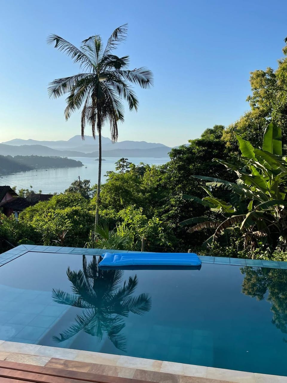 Casa Clara vista mar House in State of Rio de Janeiro