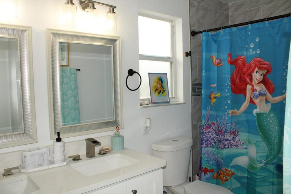 Cozy family house near Disney,epic and universal House in Four Corners