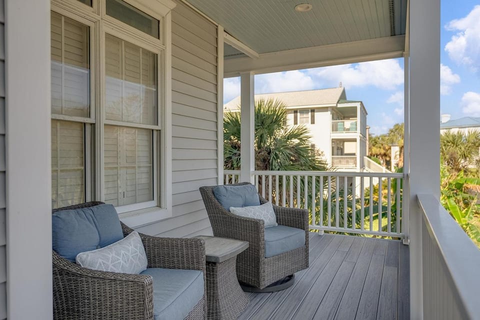 Sunshine and Saltwater by Tybee Cottages House in Tybee Island