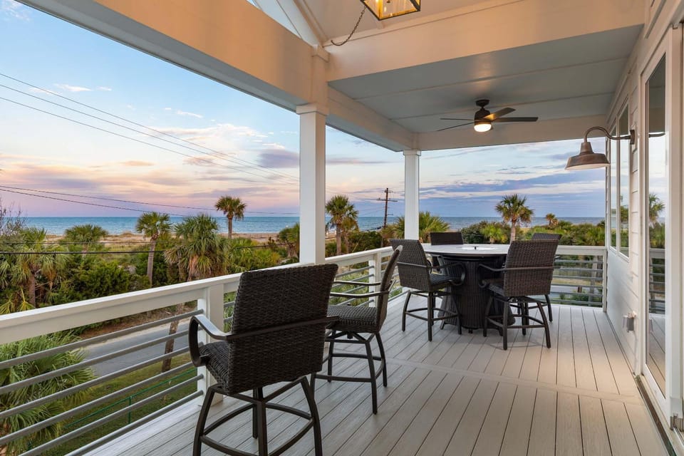 Breezy Weezy by Tybee Cottages House in Tybee Island