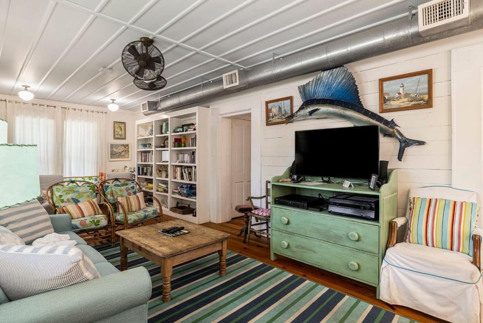 Breeze Inn by Tybee Cottages House in Tybee Island