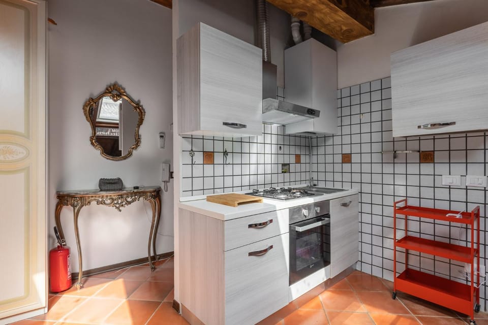 Kitchen or kitchenette
