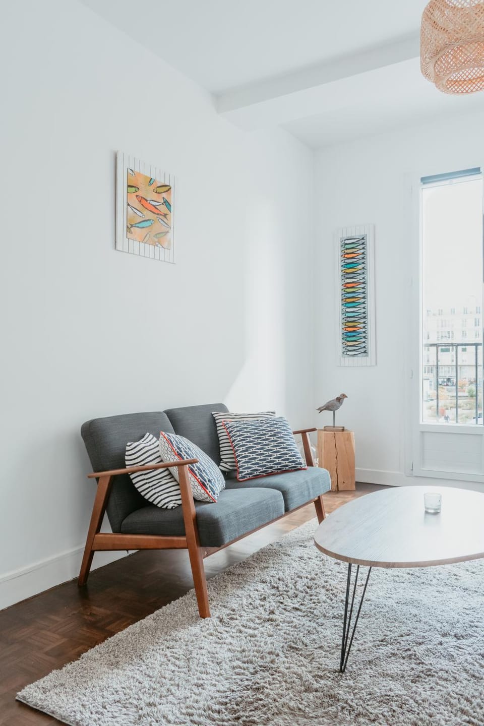 Nearby landmark, TV and multimedia, Living room, Seating area, Dining area, Landmark view, furniture, heating, storage