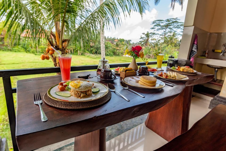 Dining area, Breakfast, Breakfast, Continental breakfast