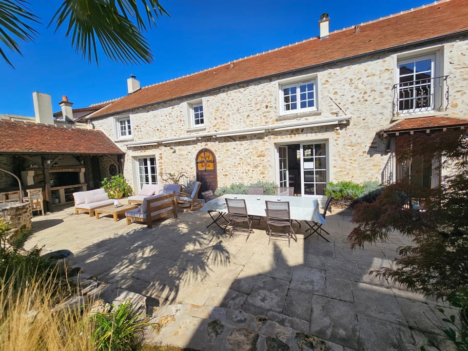 Property building, Patio, Garden view