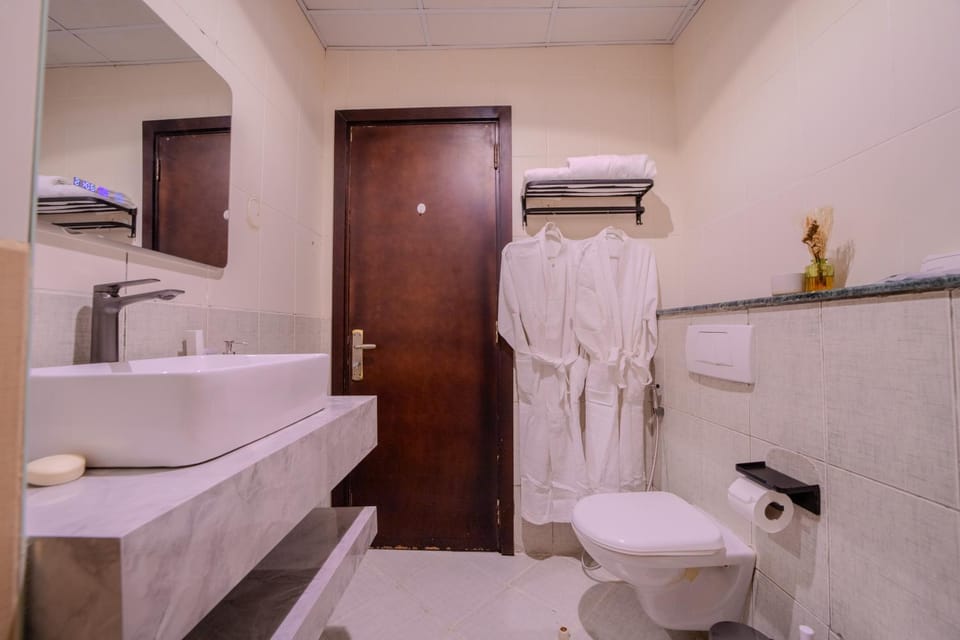 Metrofront Stay - Walk to Iconic Dubai Spots Apartment in Dubai