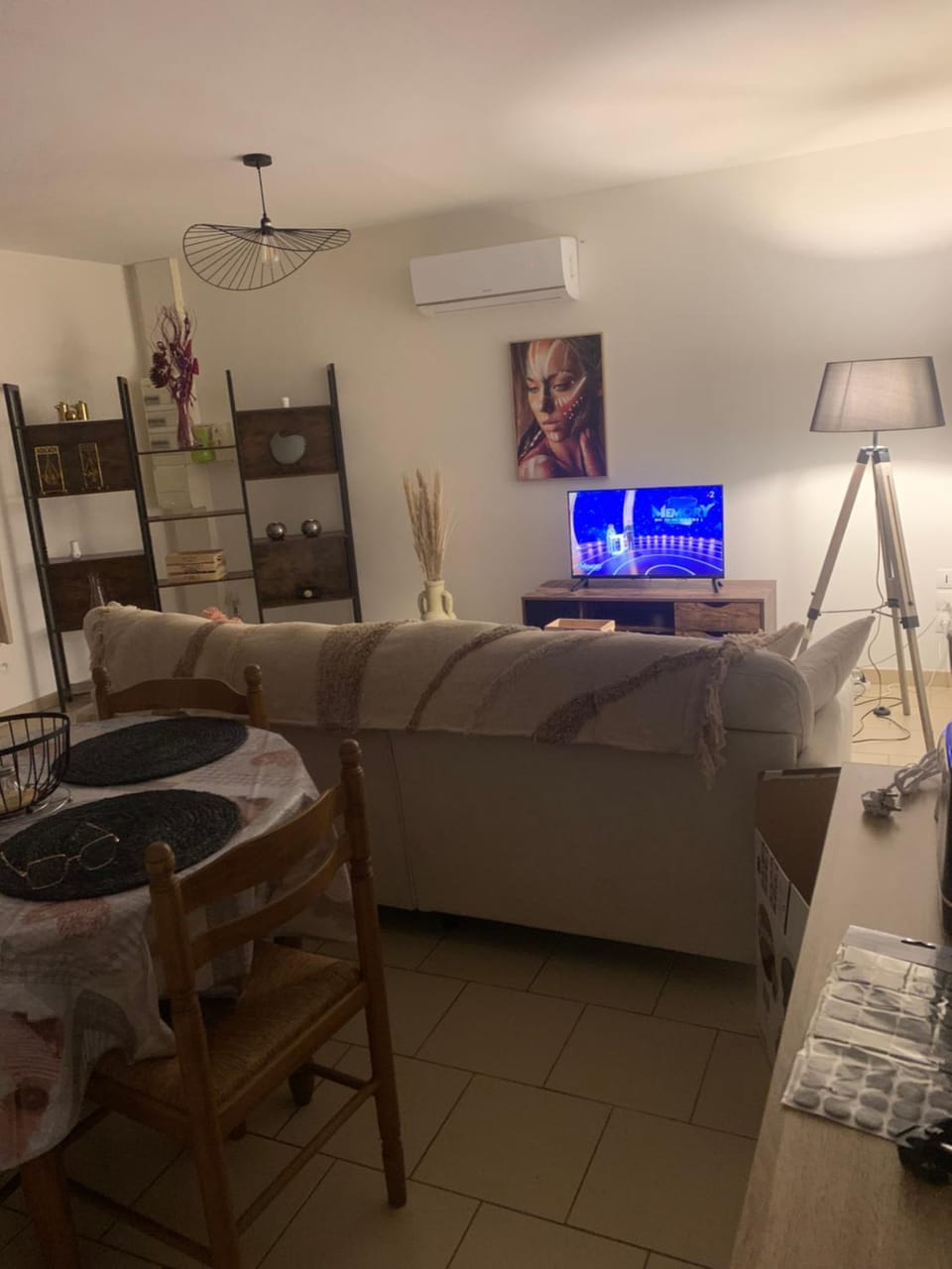 appartement a la campagne a 30mn des 24h du mans wifi plus câble réseau fibre Apartment in Pays de la Loire