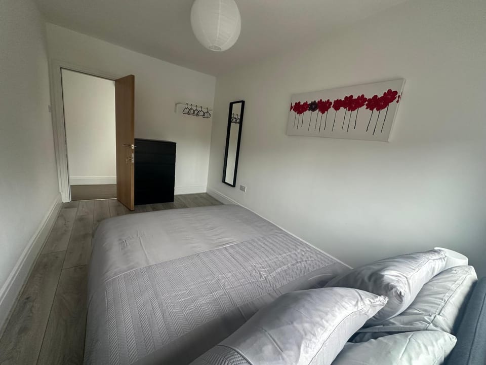 Stay local Apartment in Hull