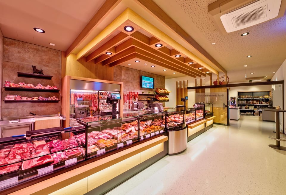 On-site shops, Supermarket/grocery shop, Shopping Area