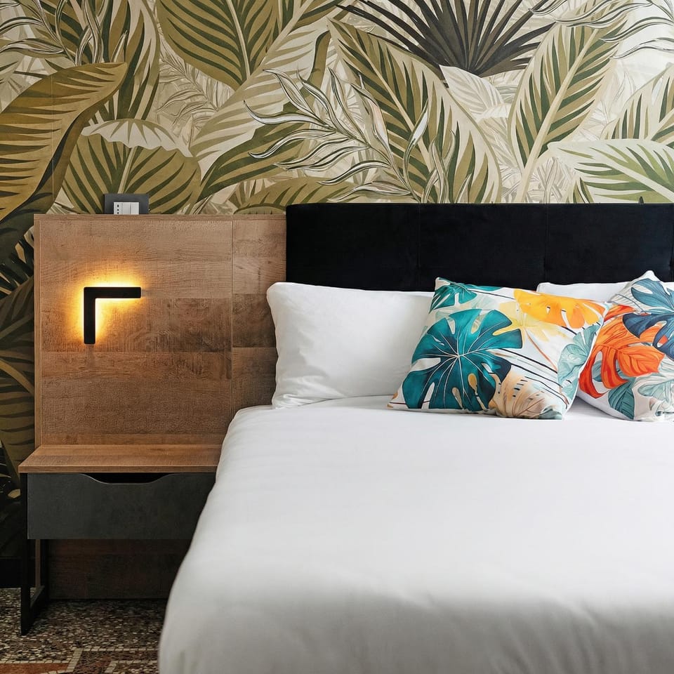 Bed, Bedroom
