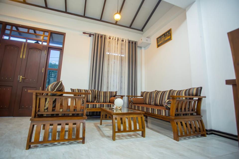 Blue Orchid Villa Villa in Southern Province