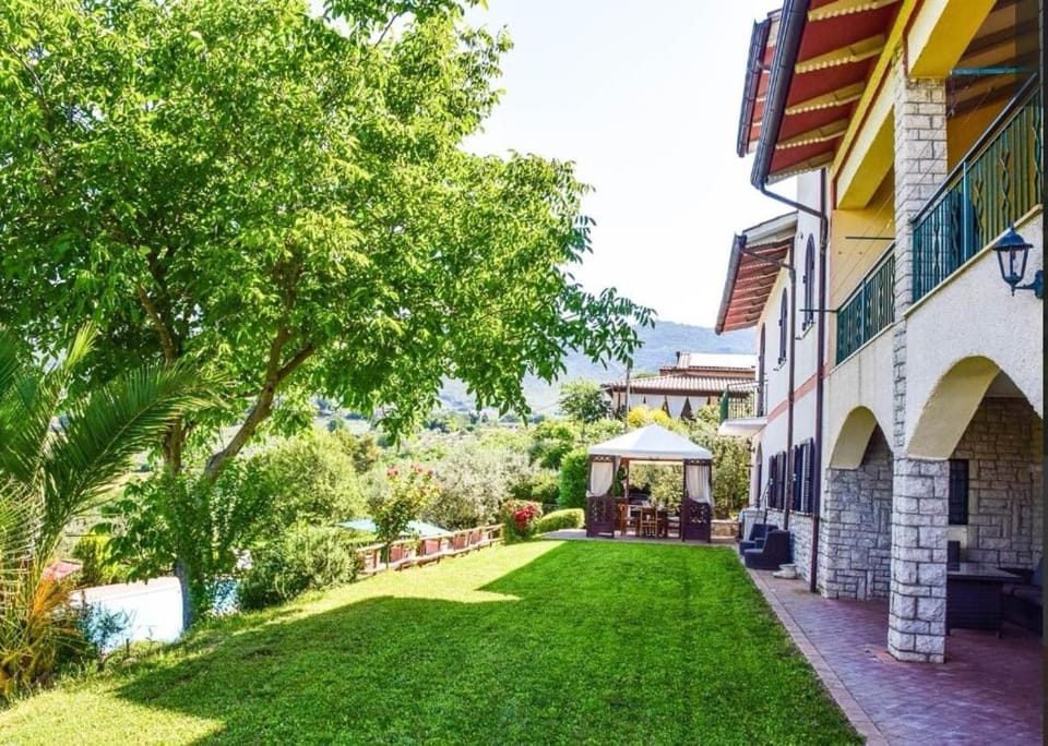 Casale degli Ulivi Country House in Umbria