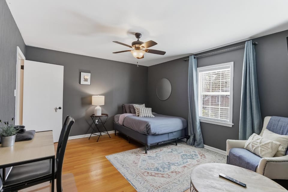 Bed, Bedroom