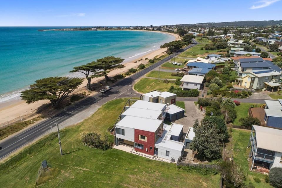 Blue Sea - Beachfront Escape House in Apollo Bay